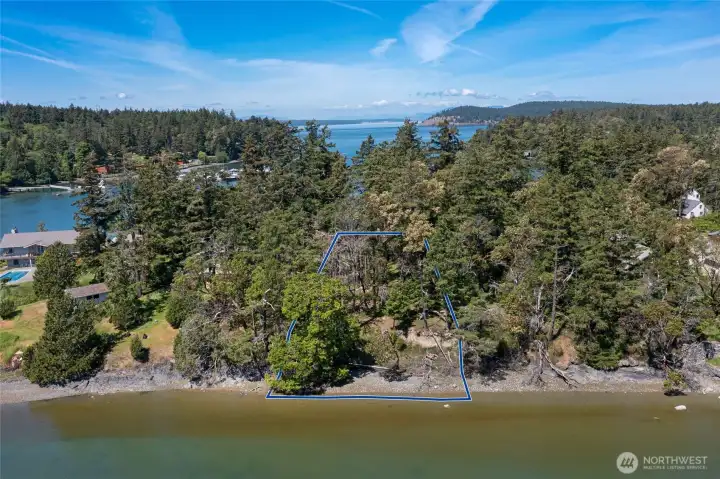 Peacefully tucked away while still being conveniently located near amenities.