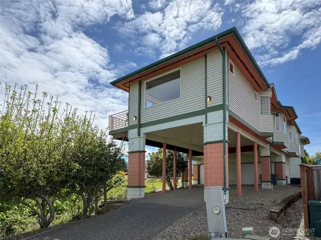 REAR CARPORT