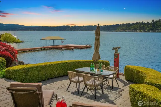 Soak up the lake breezes on the expansive lakeside patio.