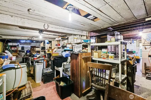 HUGE area for managers storage or unlimited other possibilities