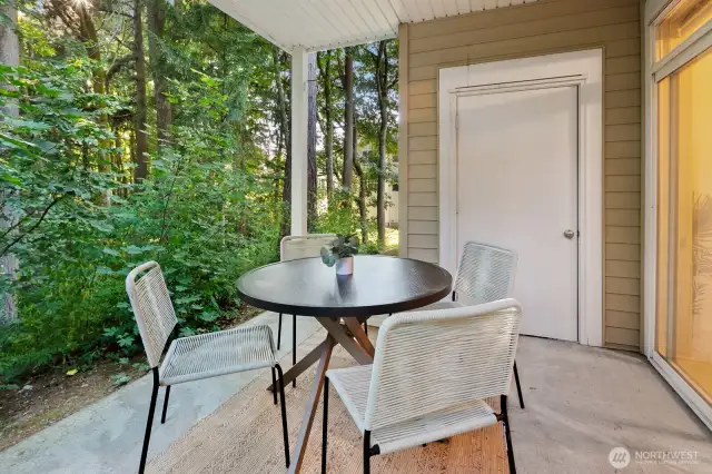 Private patio & yard