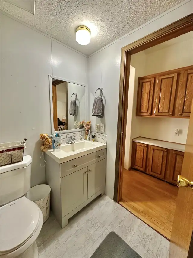 Bathroom #2
