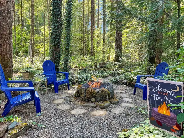 Gather around the cozy firepit for warm evenings and good company.
