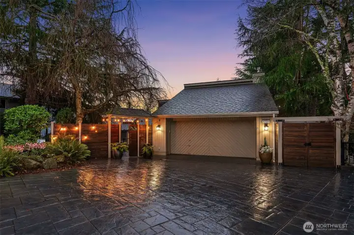 Constructed by Lozier and transformed by the original owners