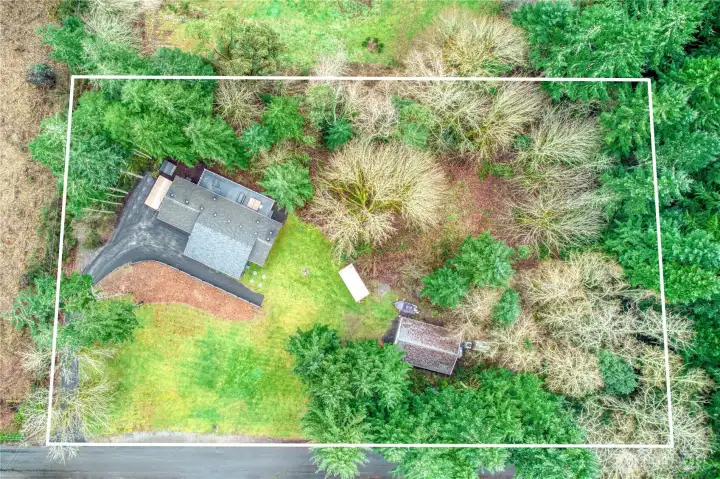 Great lot with everything you want.