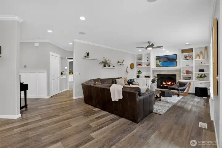 Gas Fireplace w/Stone Surround & Custom Built-Ins
