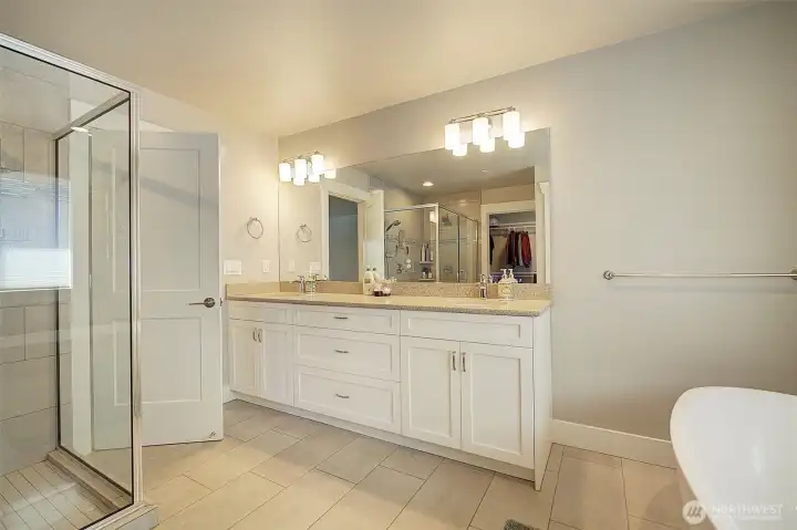 Primary 5-piece Bath