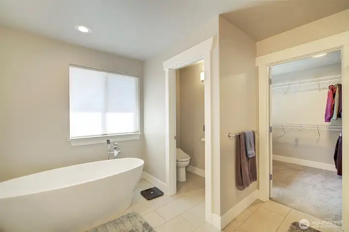 Primary 5-piece Bath