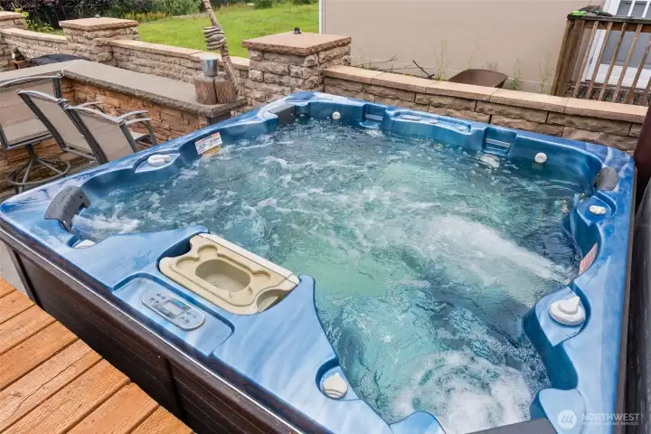 Hot Tub off the Primary Bedroom w/Private Entrance