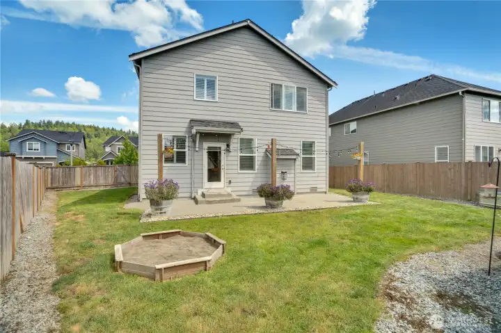 Fully fenced and spacious backyard