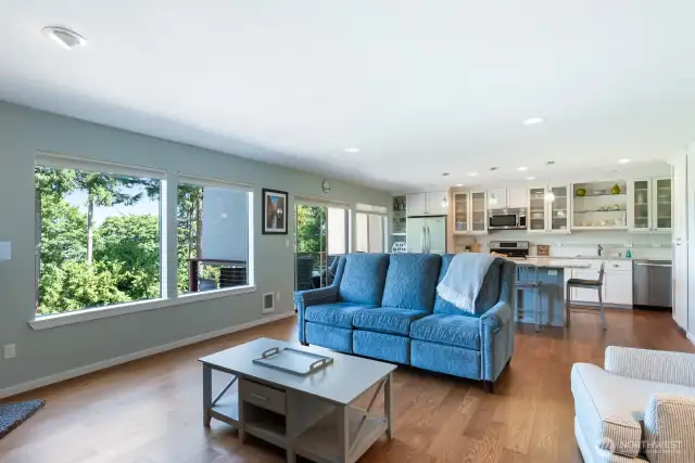 Spacious Living Room