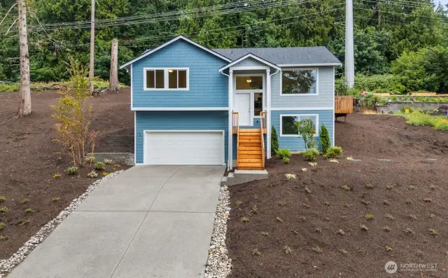 mage is a rendering Photographs are for illustrative purposes only. Features, finishes, interior/exterior colors, landscaping and floorplan shown may vary from actual homes built.