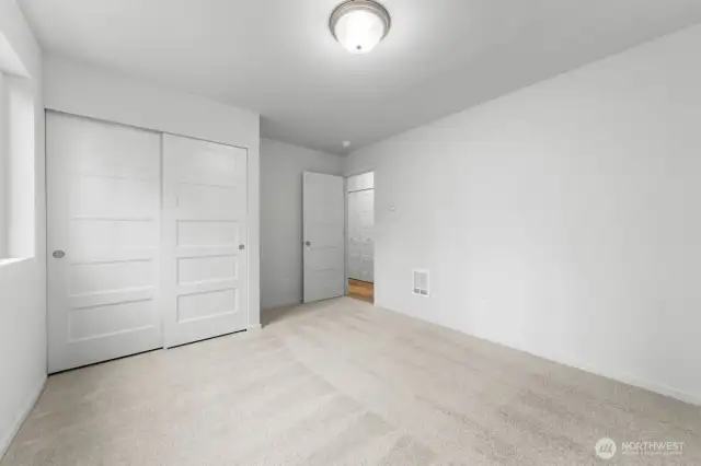 mage is a rendering Photographs are for illustrative purposes only. Features, finishes, interior/exterior colors, landscaping and floorplan shown may vary from actual homes built.