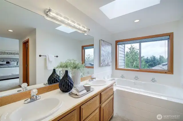 Primary Suite Bath
