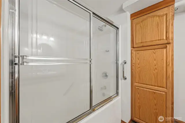 Lower full bathroom.