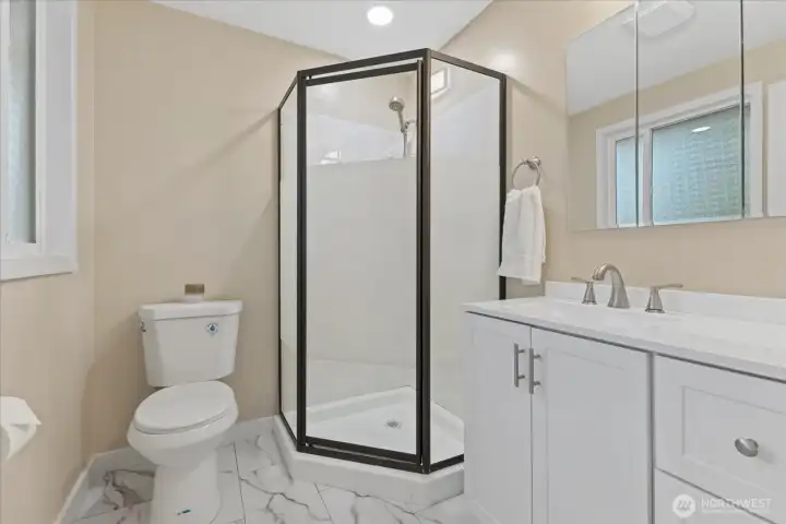 Upstairs master bath