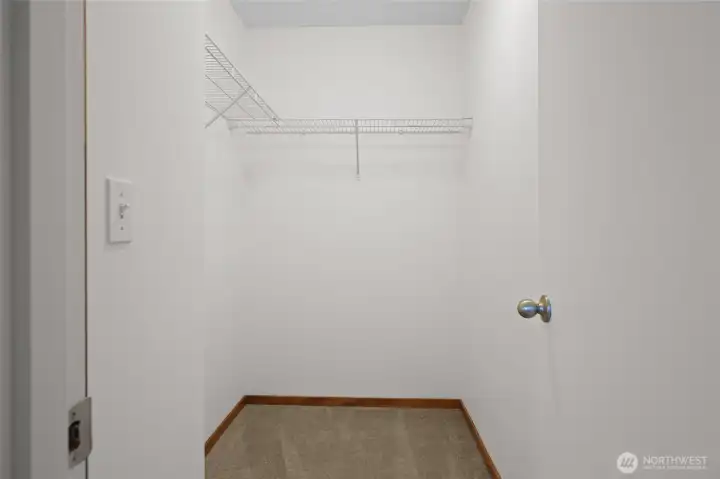 ...another walk-in-closet!