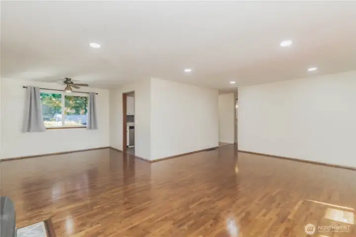 Refinished oak hardwoods