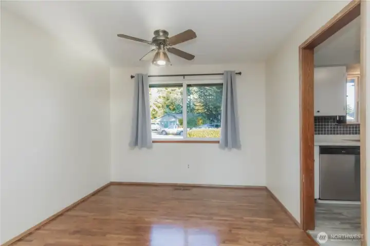 Vinyl windows throughout