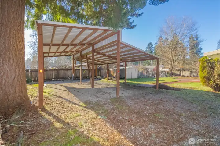 Huge extra high carport