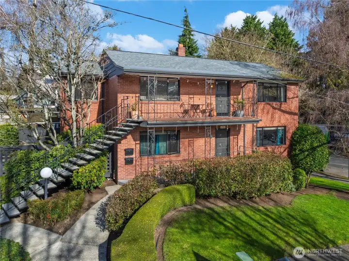 Middle & top floor units each with separate entrance