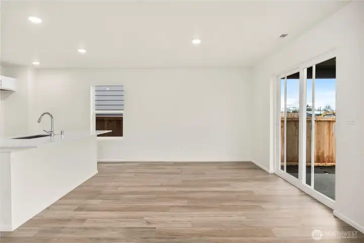 Disclaimer Secondary photos of same floor plan on different lot in different community: Photos are from another Lina, finishes, upgrades, and features may vary. Disclaimer Secondary photos of same floor plan on different lot in different community: Photos are from another Lina, finishes, upgrades, and features may vary.