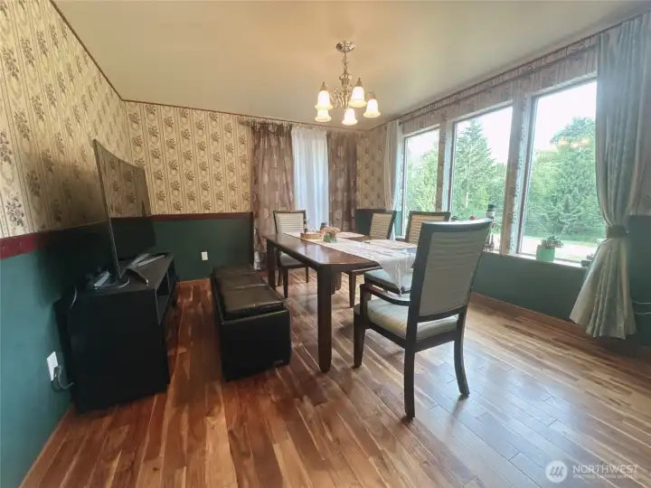dinner room