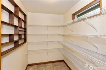 walk in pantry
