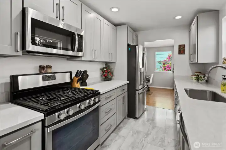 New kitchen main floor