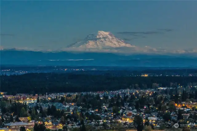 Magnificent Mount Rainier from your Living Room