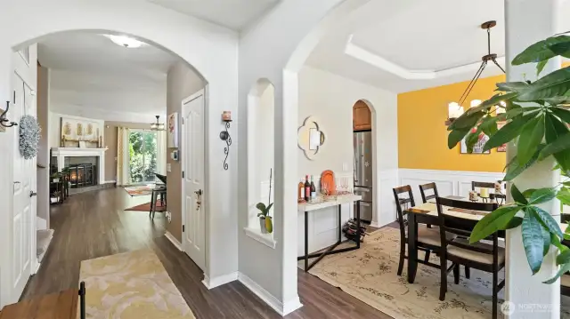 Entry & Dining room