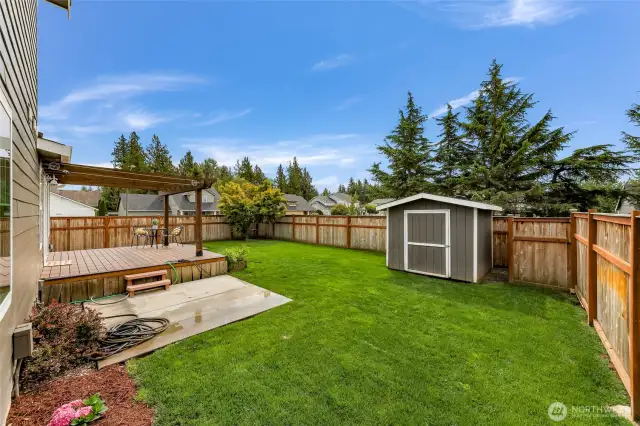 Extra large fenced back yard
