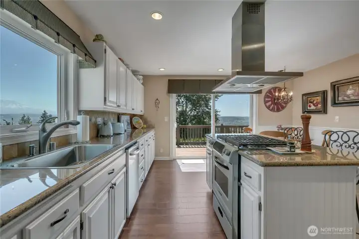 Open kitchen