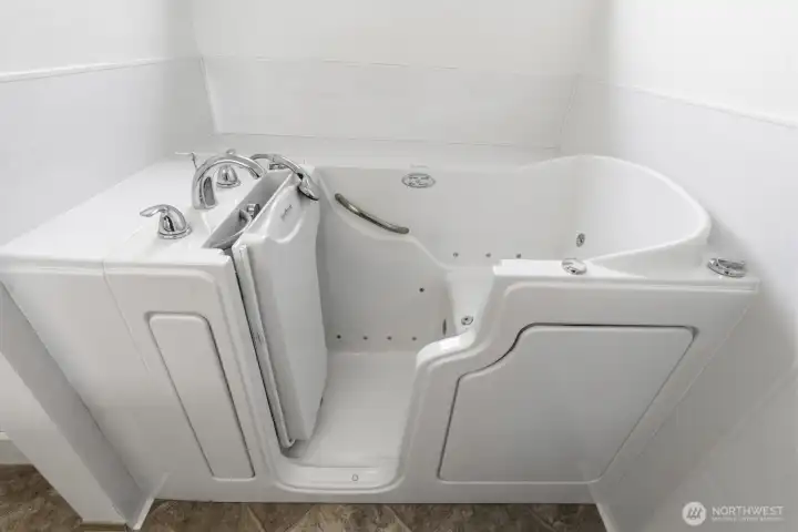 Accessible Bath