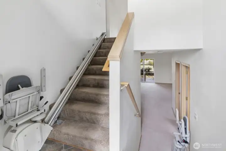 Entrance, stairs w/ stair lift