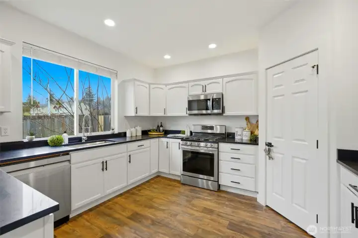 Spacious kitchen with lots of room to cook.