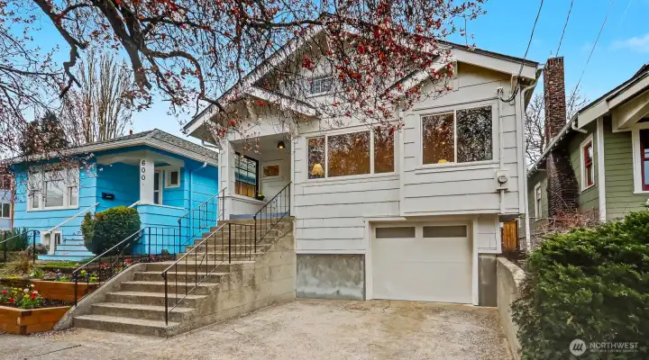 Great neighbors! Welcome home.