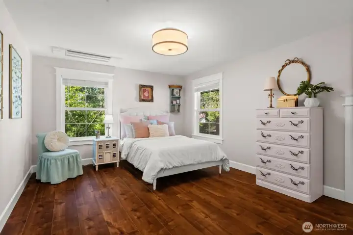 Third bedroom also has beautiful private views of the yard