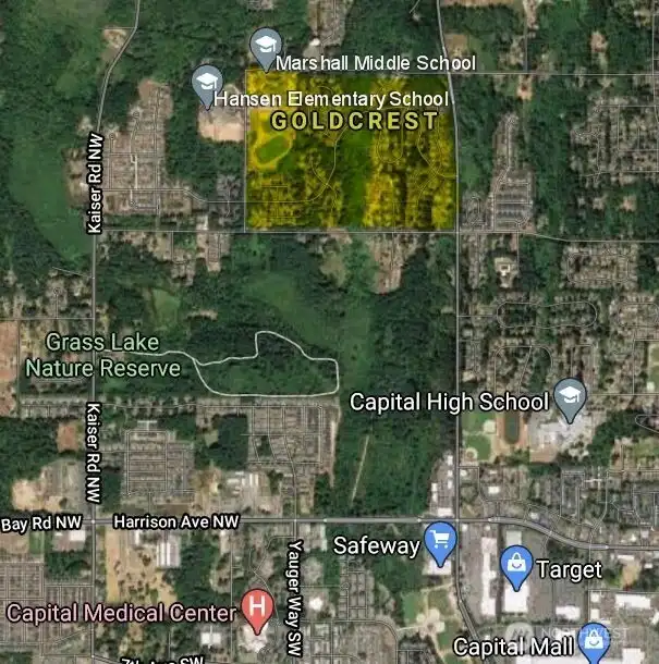 Located in a nature setting, yet very close to all the West-side amenities, parks and trails.