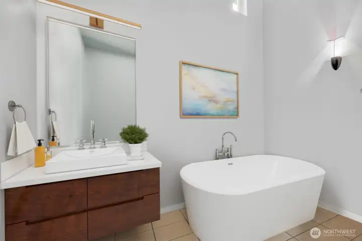 Virtually Enhanced & Staged