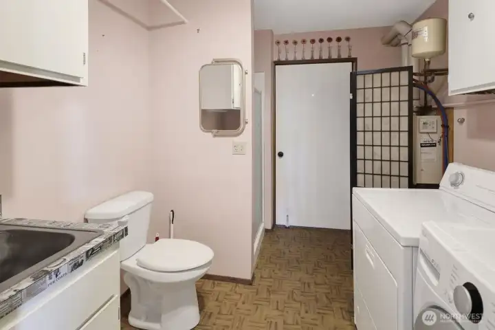 Laundry with 3/4 bath. Laundry with 3/4 bath.