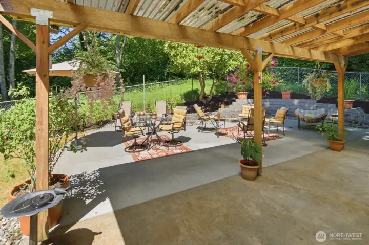Expansive Backyard Patio Expansive Backyard Patio