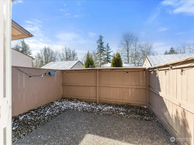 front private patio w-LED lighting