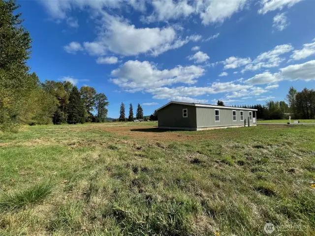 Picture from duplicate home and lot on Chris Rd