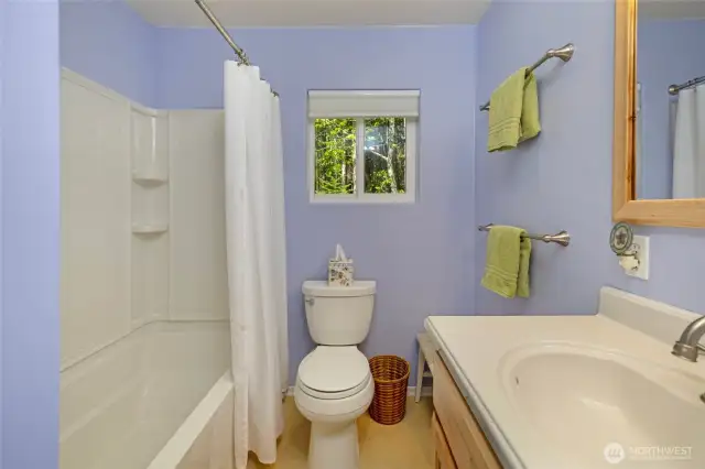 Studio bathroom