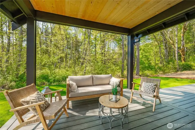 Photos shown are of a similar floor plan previously built in a different neighborhood (The Ridge in Blaine). Finishes and features may vary. Some items pictured reflect buyer-selected upgrades which are not included in the base price and may be added at an additional cost.