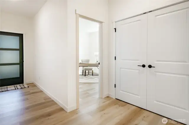 2nd primary/office. Photos shown are of a similar floor plan previously built in a different neighborhood (The Ridge in Blaine). Finishes and features may vary. Some items pictured reflect buyer-selected upgrades which are not included in the base price and may be added at an additional cost.