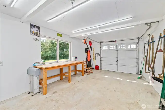 Bay in garage
