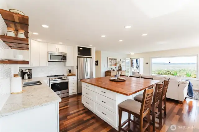 Open, airy kitchen