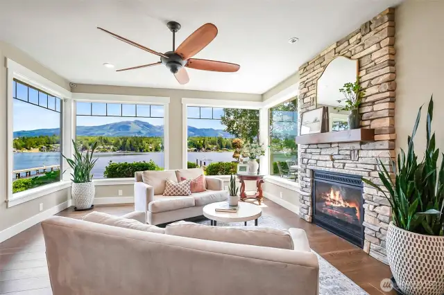 living area with views